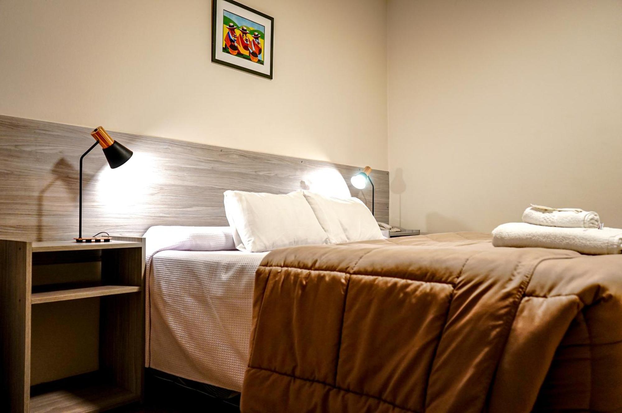 Gs Hotel سالتا الغرفة الصورة